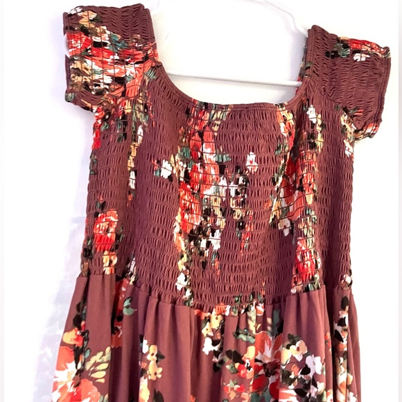 CENY Floral Print Smocked Mini Dress -NWOT - Picture 4 of 12